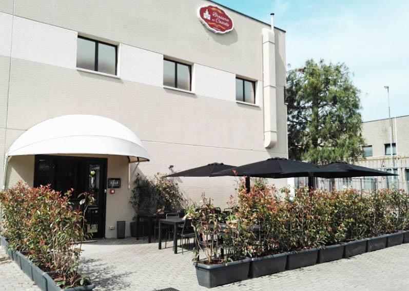 image 2 of Brasserie del castello