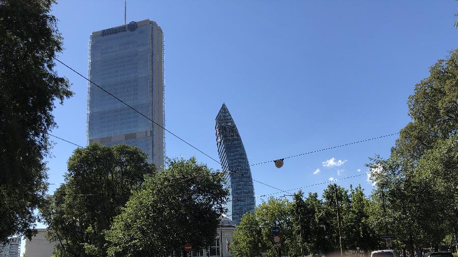 image 2 of CityLife - progetto viabilistico di piazza VI febbraio