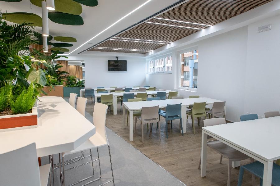 image 11 of DSV Italia- Headquarter Pioltello - Company Cantine