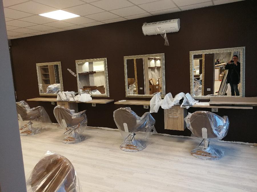 image 4 of Realizzazione di nuovo barbiere e centro massaggi