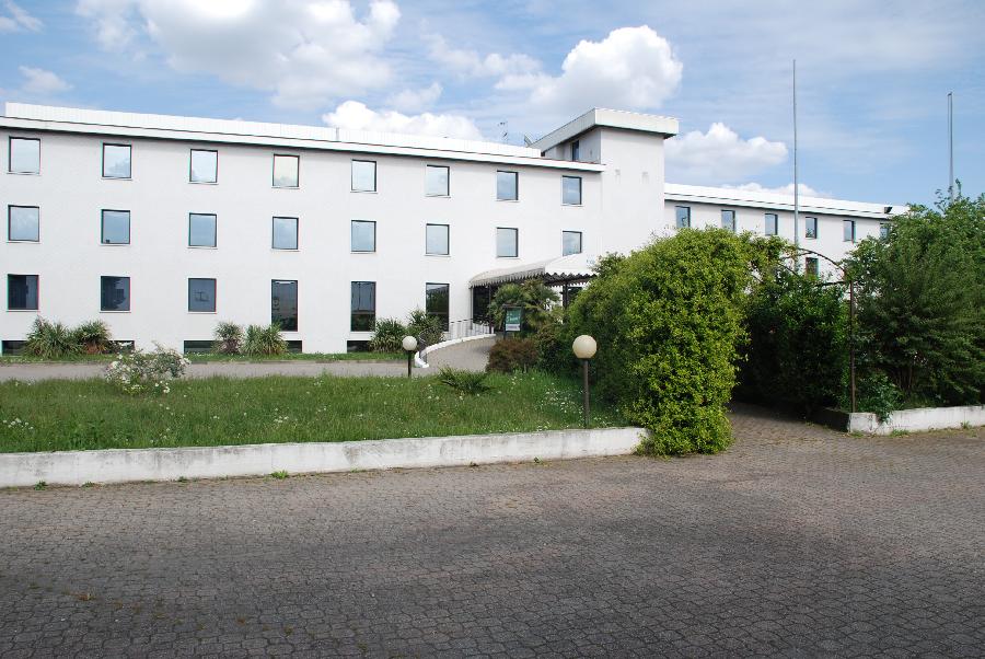 image 0 of Riconversione dell’hotel Le Moran in RSA