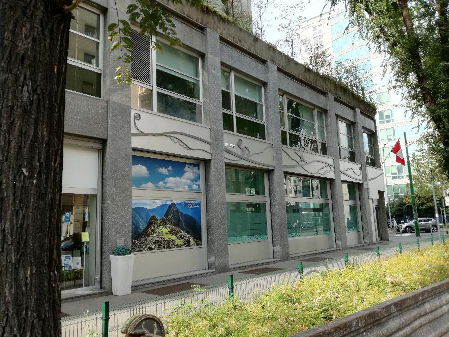 image 5 of Riqualificazione consolato del Perù