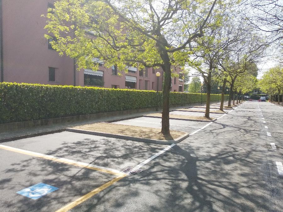 image 2 of Riqualificazione parcheggio via Leopardi